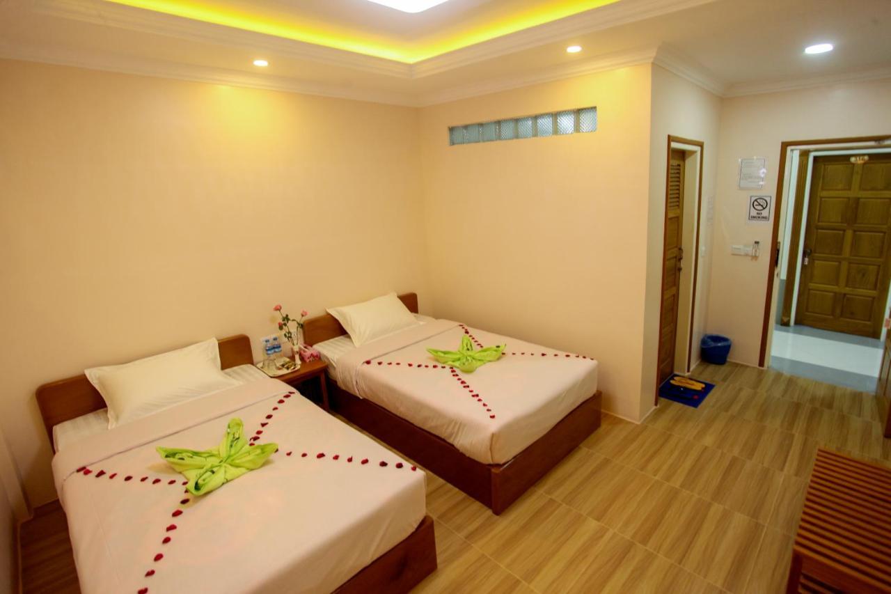 Five One Star Hotel Nyaung Shwe Eksteriør billede