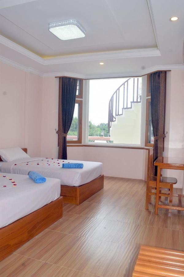 Five One Star Hotel Nyaung Shwe Eksteriør billede